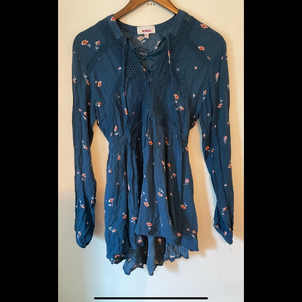 BONGO long sleeve floral blouse